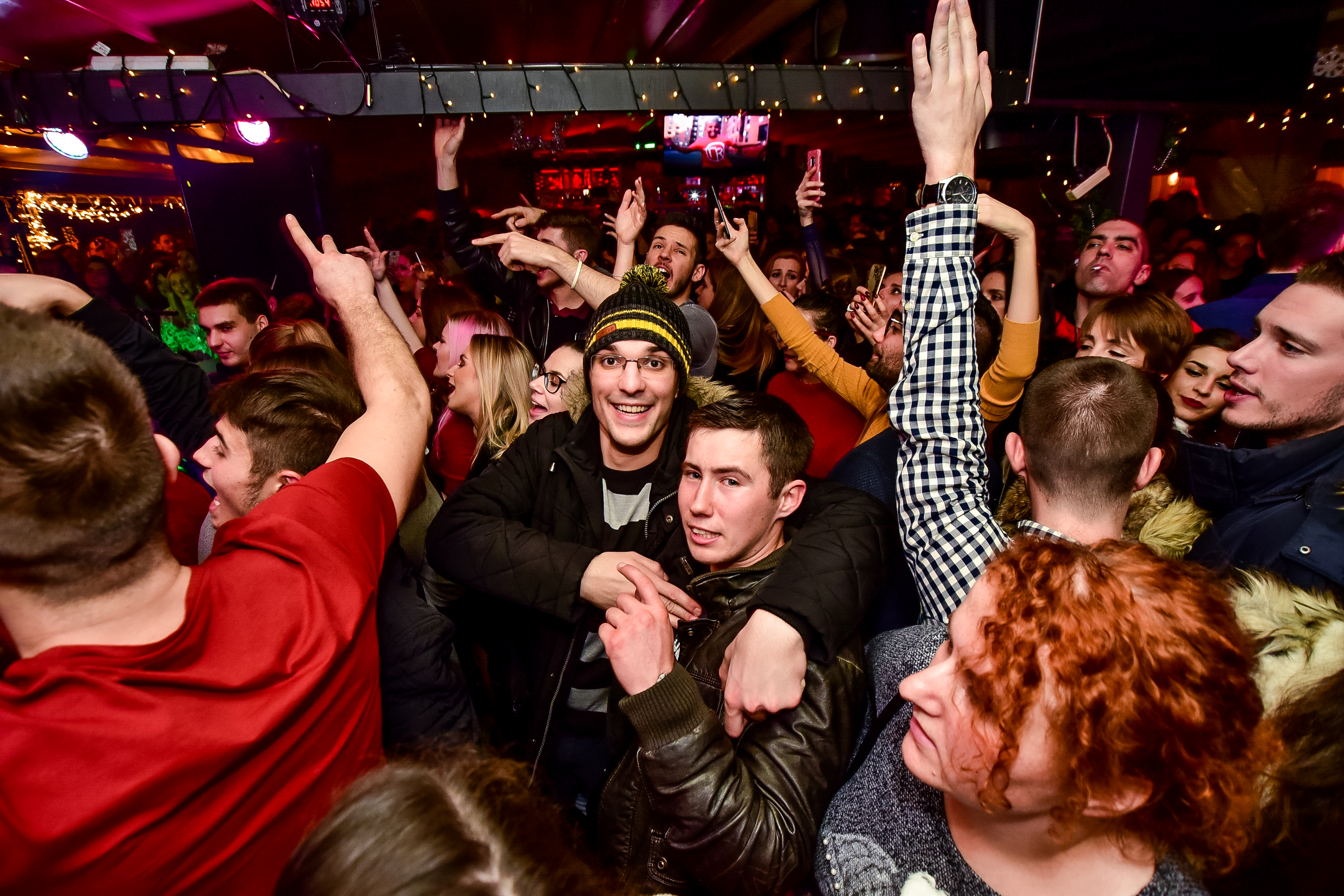 Vesna Pisarović @ Kult Caffe Bar