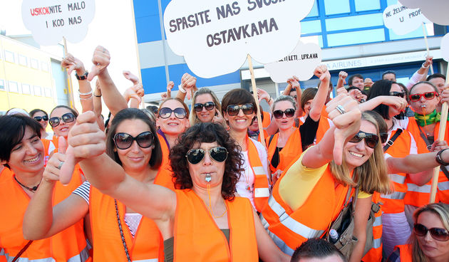 Jutros je zapoceo strajk kabinskog osoblja Croatia Airlines, zbog strajka mnogi letovi Croatia Airlinesa su otkazani. Foto: Davor Pongracic / Cropix