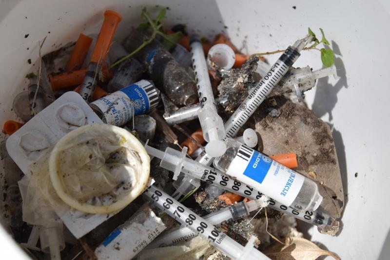 Članovi i volonteri Udruge apstinenata za pomoć pri resocijalizaciji Porat proveli su u akciju čišćenja infektivnog otpada