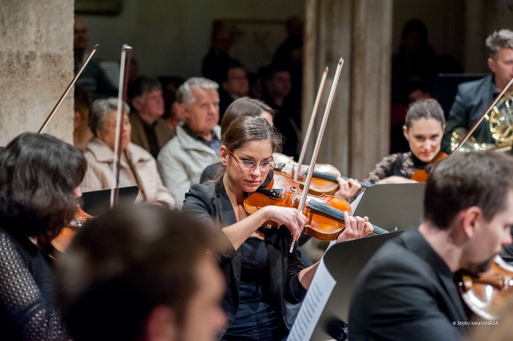 Stefan Milenković i Zadarski komorni orkestar u katedrali sv. Stošije