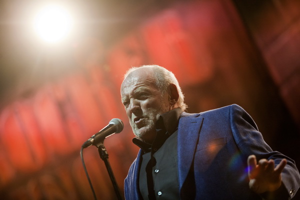 Zagreb, 010611.
Engleski pjevac Joe Cocker odrzao je veceras koncert u Areni Zagreb.
Foto: Neja Markicevic / CROPIX