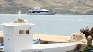 Metajna: Megajahta Indian Empress indijskog biznismena i političara Vijaya Mallye u Paškom zaljevu kod Metajne, Foto: Luka Stanzl/PIXSELL Metajna: Megajahta Indian Empress indijskog biznismena i političara Vijaya Mallye u Paškom zaljevu kod Metajne, Foto: Luka Stanzl/PIXSELL