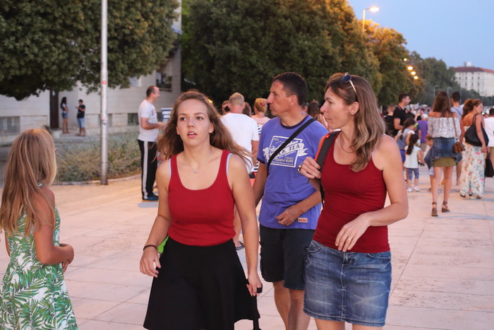 Večernji đir po zadarskoj rivi. Foto: Leo Banić