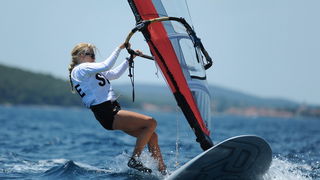 Zadar, 080711.
Svjetsko juniorsko prvenstvo u jedrenju 07.-15.srpnja 2011.
ISAF 2011.
U organizaciji jedrlicarskog kluba Uskok iz Zadra odrzava se svjetsko juniorsko prvenstvo u jedrenju za klase SL 16, 420, 29er, Laser i RS-X. Na prvenstvu se natjece 350 Zadar, 080711.
Svjetsko juniorsko prvenstvo u jedrenju 07.-15.srpnja 2011.
ISAF 2011.
U organizaciji jedrlicarskog kluba Uskok iz Zadra odrzava se svjetsko juniorsko prvenstvo u jedrenju za klase SL 16, 420, 29er, Laser i RS-X. Na prvenstvu se natjece 350