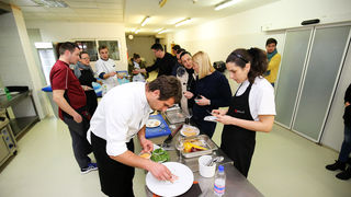 Kuharska radionica Davida Skoke u Falkensteiner Hotelu Adriana Kuharska radionica Davida Skoke u Falkensteiner Hotelu Adriana