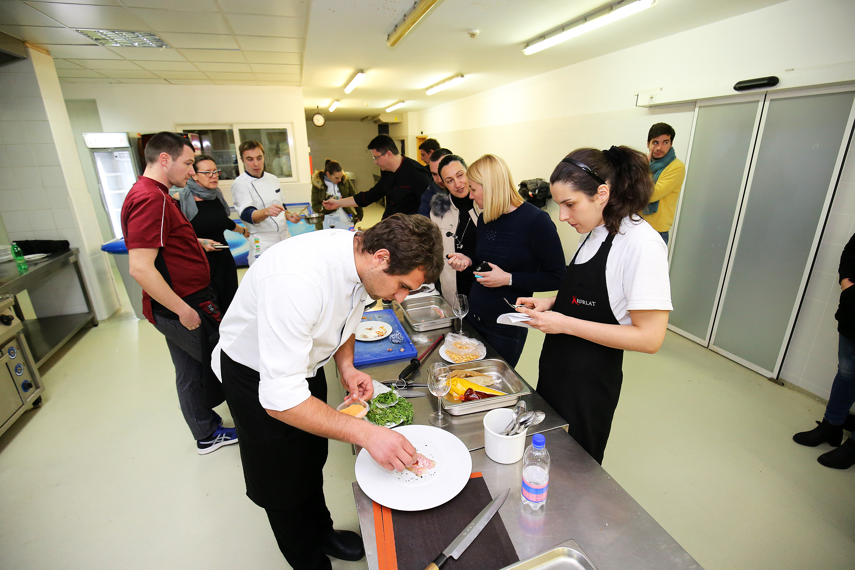 Kuharska radionica Davida Skoke u Falkensteiner Hotelu Adriana Kuharska radionica Davida Skoke u Falkensteiner Hotelu Adriana