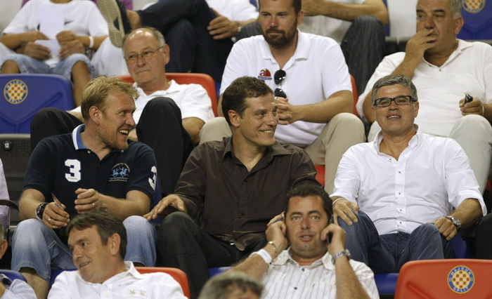 Split, 190810.
Prva utakmica zadnjeg pretkola Lige Uefa Hajduk Unirea.
Svecana Loza. Robert Prosinecki, Slaven Bilic, Aljosa Asanovic
Foto : Jakov Prkic / Cropix