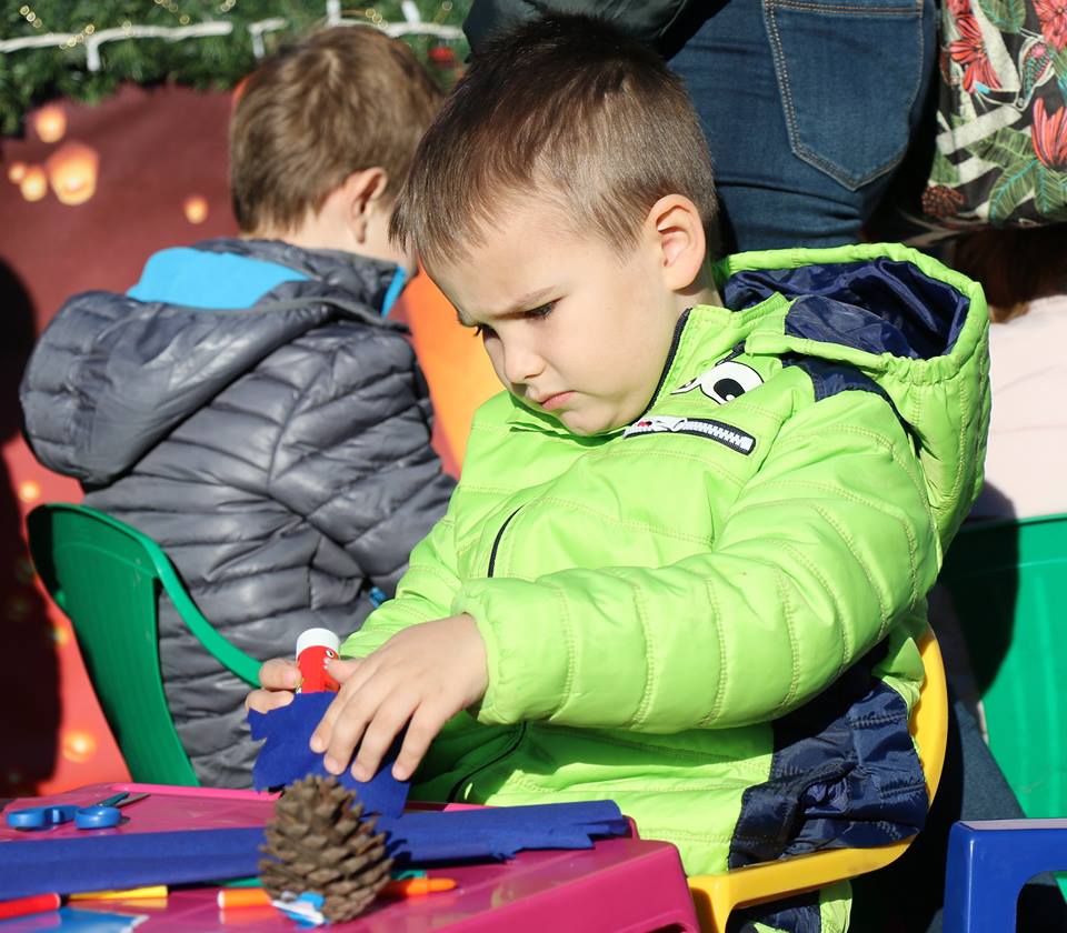 Sveta Luce razveselila i darivala virske mališane Sveta Luce razveselila i darivala virske mališane
