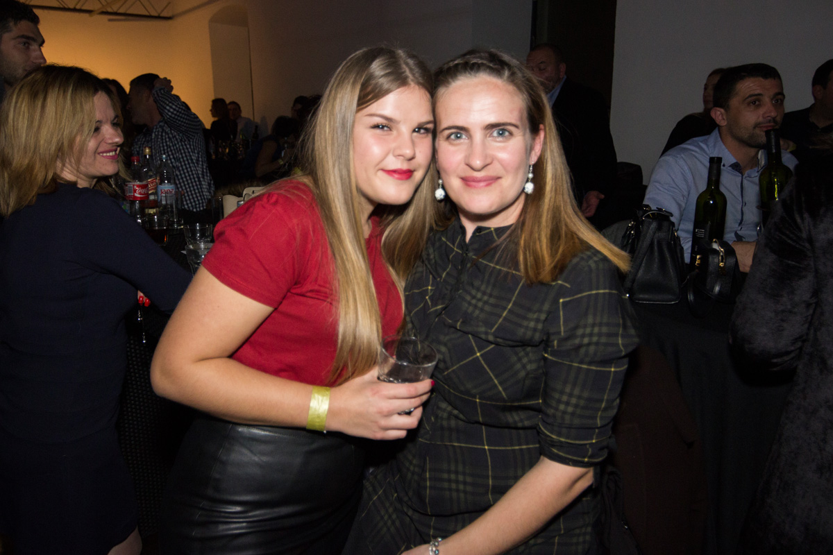 Božićni koncert Tomislava Bralića i klape Intrade u zadarskom klubu Arsenal 25. prosinca 2016.