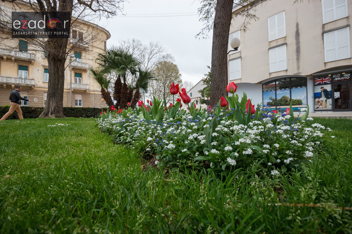 Đir po gradu, ponedjeljak 9. travnja 2018. Đir po gradu, ponedjeljak 9. travnja 2018.