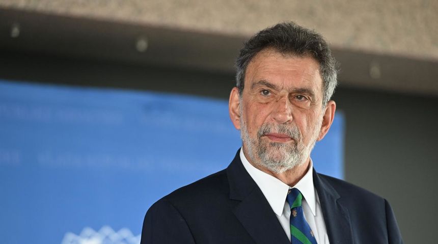 Radovan Fuchs Radovan Fuchs