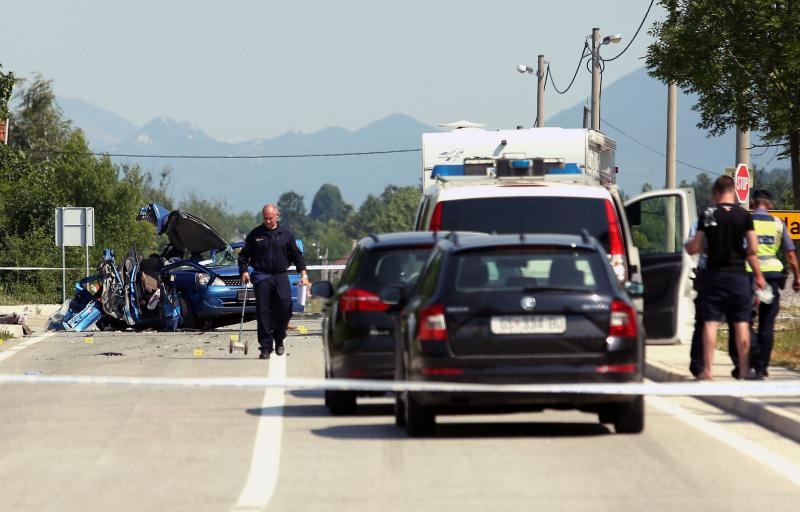 Stravična prometna nesreća u Ličkom Cerju na državnoj cesti D50