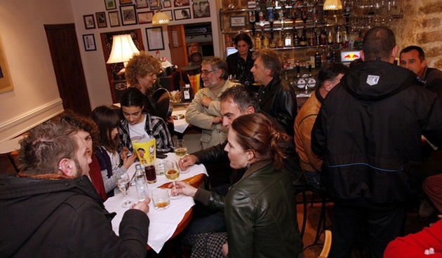 Caffe gallerija Gina: Izlozba slika Antuna Motike, Foto: Lucija Juravic