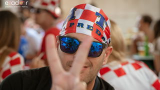 Navijačko ludilo u Zadru za vrijeme i nakon finala Svjetskog prvenstva Navijačko ludilo u Zadru za vrijeme i nakon finala Svjetskog prvenstva