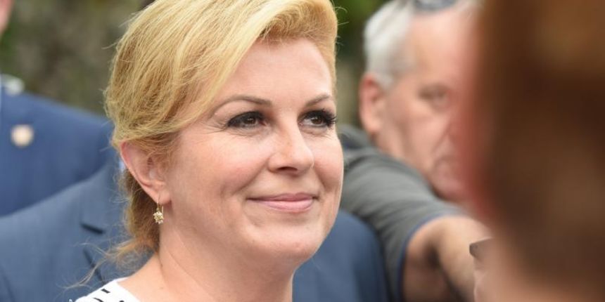 Predsjednica Republike Kolinda Grabar Kitarovic u Kninu na tvrdjavi dala izjavu za medije. Photo: Hrvoje Jelavic/PIXSELL