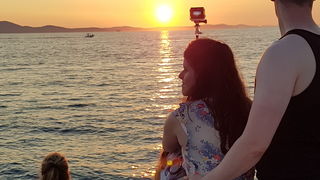 Zalazak sunca i Craft Beer Festival na zadarskoj rivi. Foto: Mladen Malik Zalazak sunca i Craft Beer Festival na zadarskoj rivi. Foto: Mladen Malik