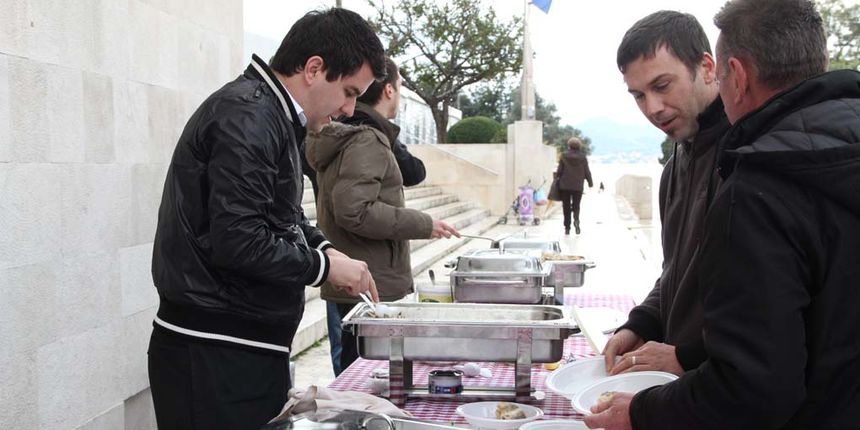 Subotnji đir po gradu 30. studenog 2013.  Foto: Iva Perinčić, brudetijada, zadarski pjat