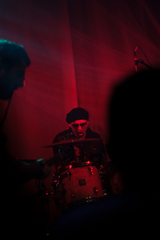 Nakon Porina, Goran Bare i Majke održali su slavljenički koncert u prepunoj Stereo dvorani u Rijeci.