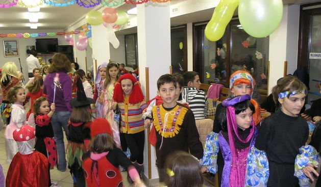 Paski karneval 2010: Djecja karnevalska zabava, Foto: Josip Portada