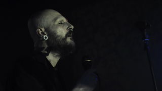 Vodice, 241210.
U kaficu te nocnom klubu Opijum, Vodicani su Bozic docekali u ugodnom i romanticnom raspolozenju uz grupu Urban & 4.
Foto: Marija Mihic / CROPIX