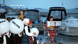 Biograd: Sjecanje na Hirosimu 6. kolovoza 2010. Biograd: Sjecanje na Hirosimu 6. kolovoza 2010.