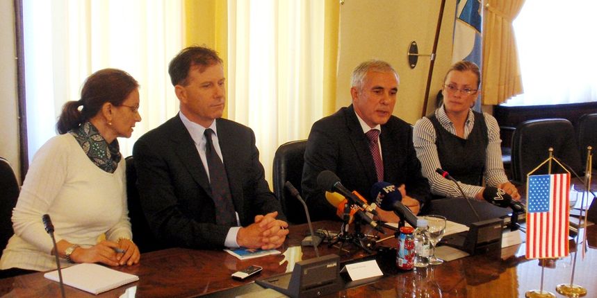 OLYMPUS DIGITAL CAMERA OLYMPUS DIGITAL CAMERA