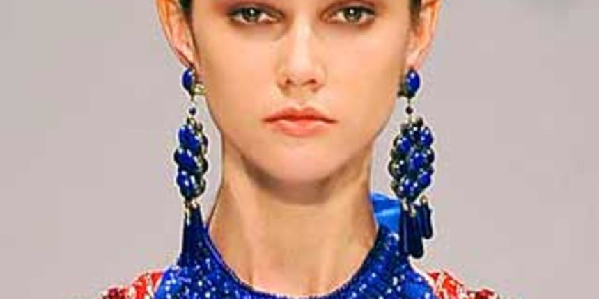 Naušnice kao nezaobilazan detalj ove sezone