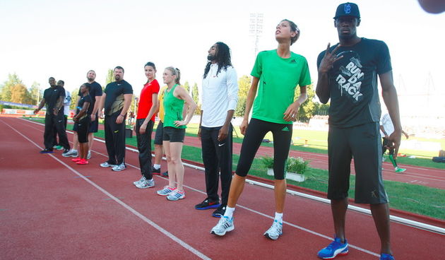 Zagreb, 130911.
IAAF World Challenge Zagreb 2011, 
61. memorijal Borisa Hanzekovica na atletskom stadionu Mladost na Savi.
Na slici: sudionici mitinga prvi sdesna Usain Bolt, Blanka Vlasic.
Foto: Goran Mehkek / CROPIX