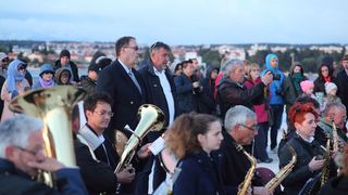 HGD Sv. Cecilija izvelo korčulanski viteški ples “Moreška” na Pozdravu suncu