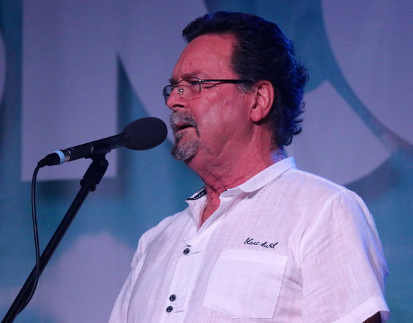 Virsko ljeto 2016: Tomislav Bralić i klapa Intrade oduševili 12 tisuća obožavatelja na virskoj rivi Virsko ljeto 2016: Tomislav Bralić i klapa Intrade oduševili 12 tisuća obožavatelja na virskoj rivi