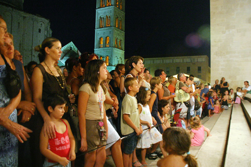 Image 1176171 (auto)