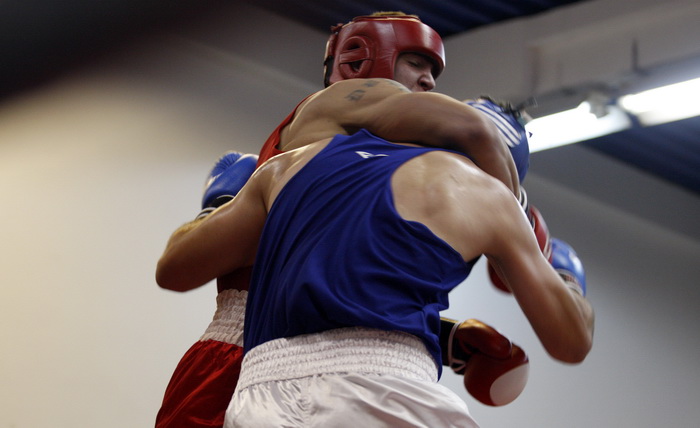 Zadar, 191110 Boksacka priredba u dvorani na Visnjiku gdje se nalazi Boksacki klub Diabolik. Odrzan je niz boksackih meceva. Turnir organizira BK Diabolik a to je njegov dar gradu Zadru povodom Blagdana Svetog Krsevana, njegovog zastitnika. Vec dugi niz g