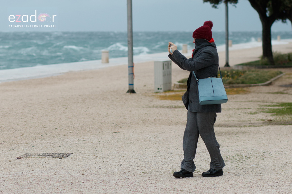 Đir po gradu, ponedjeljak 28. prosinca 2020. Đir po gradu, ponedjeljak 28. prosinca 2020.