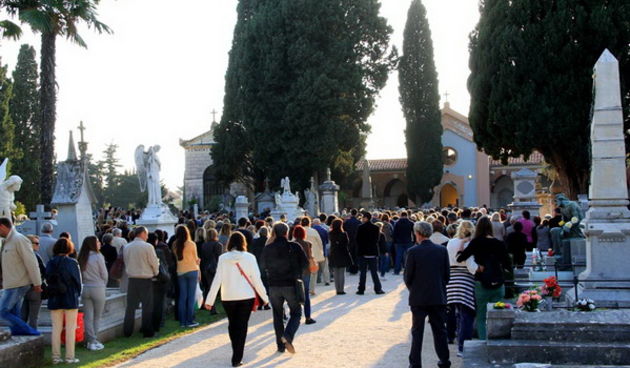 Blagdan Svih svetih na Gradskom groblju Zadar, Foto: Iva Perinčić