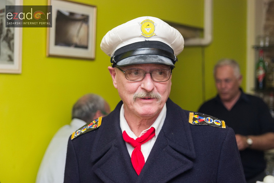 Cafe bar Doma: Povratak u Dolinu ćupova Cafe bar Doma: Povratak u Dolinu ćupova