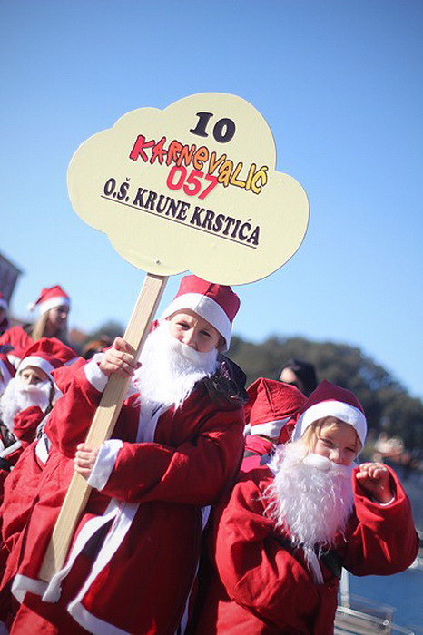 Karnevalić Radija 057, 16. veljače 2012, Foto: Saša Čuka Karnevalić Radija 057, 16. veljače 2012, Foto: Saša Čuka