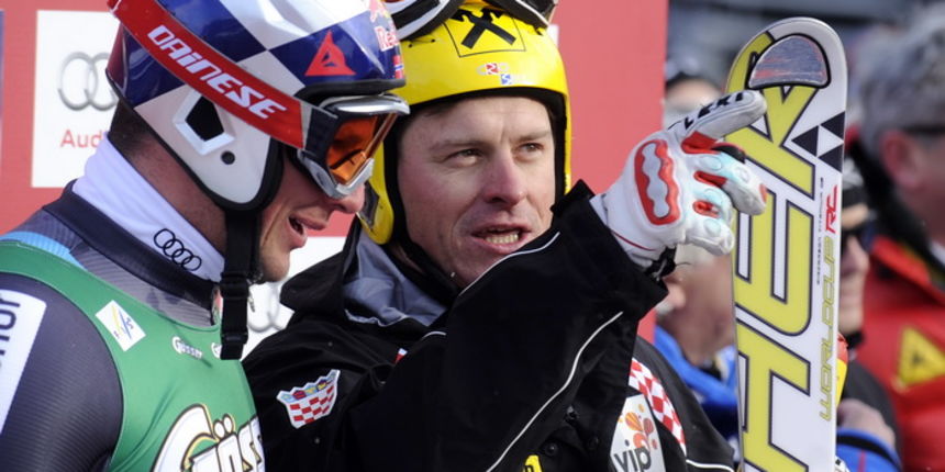 Kitzbuhel, 210111.
Fis Audi World Cup, Svjetski skijaski kup u Kitzbuhelu utrka Super G.
Na slici: Ivica Kostelic pobjednik Super G sa drugim u ukupnom poretku Aksel Lund Svindalom.
Foto: Drago Sopta / CROPIX Kitzbuhel, 210111.
Fis Audi World Cup, Svjetski skijaski kup u Kitzbuhelu utrka Super G.
Na slici: Ivica Kostelic pobjednik Super G sa drugim u ukupnom poretku Aksel Lund Svindalom.
Foto: Drago Sopta / CROPIX