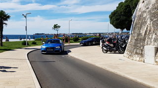 Pink Wing, jedinstvena gastro-turistička karavana luksuznih automobila gostovala je u Zadru na Pozdravu suncu. Foto: Mladen Malik