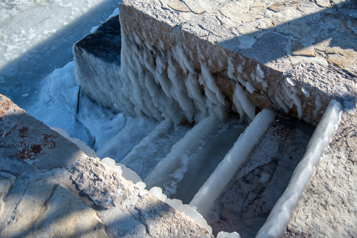 Debeli minusi i orkanska bura zaledili Vransko jezero Debeli minusi i orkanska bura zaledili Vransko jezero