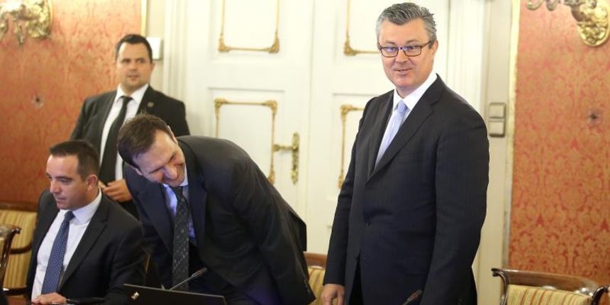 Sjednica Vlade Republike Hrvatske. Miro Kovac, Tihomir Oreskovic, Josip Buljevic. Photo: Goran Stanzl/PIXSELL