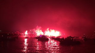 Doček zlatnih zadarskih olimpijaca Šime Fantele i Igora Marenića: Bakljada na brodovima od Vitrenjaka do Morskih orgulja. Foto: Tija Malik Doček zlatnih zadarskih olimpijaca Šime Fantele i Igora Marenića: Bakljada na brodovima od Vitrenjaka do Morskih orgulja. Foto: Tija Malik