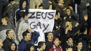 Split 011210. 
Stadion HNK Hajduka u Poljudu    
 UEFA Europska liga utakmica HNK Hajduk – FC AEK .
Na fotografiji:  navijaci, transparent.
Foto : Paun Paunovic / CROPIX