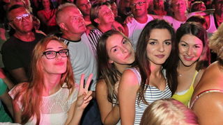 Virsko ljeto 2016: Dražen Zečić Zeko i Banana Band raspjevali i rasplesali Vir