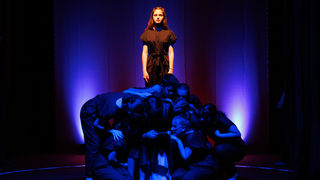 Igrajmo se: Zabranjeno mlađima od 15 strana A