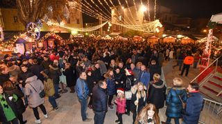 Spektakularni doček Nove 2017. godine na zadarskom Popuotoku Spektakularni doček Nove 2017. godine na zadarskom Popuotoku