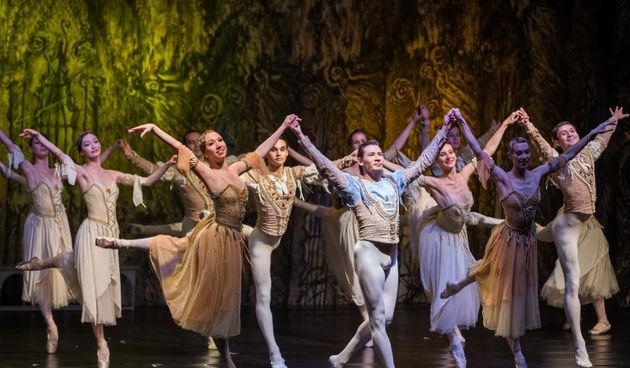 Carski ruski balet u dvorani Gospino polje za Dubrovčane je izveo balet “Labuđe jezero”. Photo: Grgo Jelavić/PIXSELL