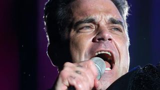 13.08.2013., Zagreb – Britanski pjevac Robbie Williams odrzao je koncert na maksimirskom stadionu u sklopu turneje Take the crown. Photo: Petar Glebov/Pixsell 13.08.2013., Zagreb – Britanski pjevac Robbie Williams odrzao je koncert na maksimirskom stadionu u sklopu turneje Take the crown. Photo: Petar Glebov/Pixsell