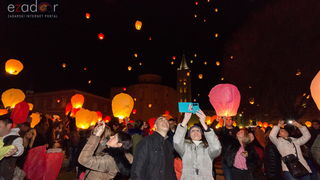 Humanitarni svjetlosni spektakl “Zaželi ljubav” na zadarskom Forumu, 18. veljače 2017. Humanitarni svjetlosni spektakl “Zaželi ljubav” na zadarskom Forumu, 18. veljače 2017.