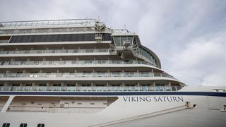 Kruzer Viking Saturn kod Pozdrava suncu Kruzer Viking Saturn kod Pozdrava suncu
