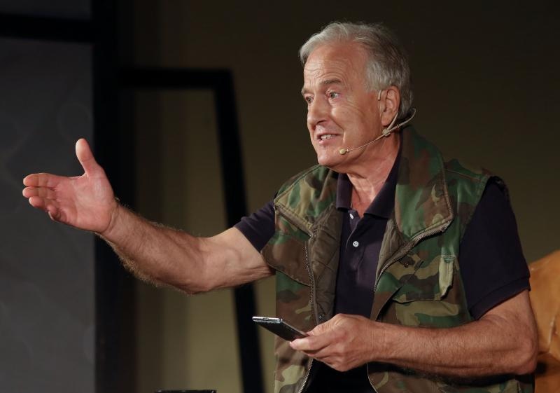 Nakon svecane podjele nagrada publici je prikazana predstava Slucaj rogonja.